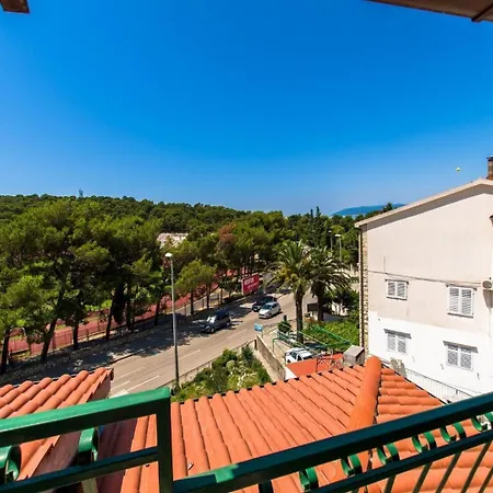 Srzi 1 - 200 M From Sea